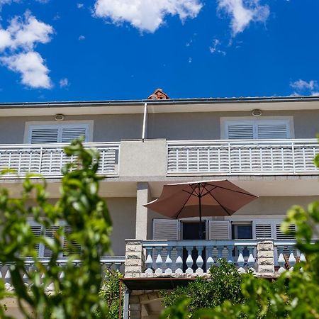 Apartments Rose Trogir Eksteriør bilde